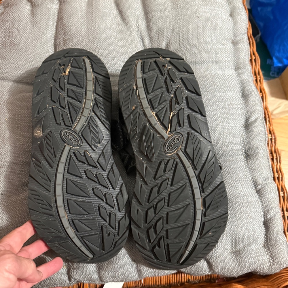 Chaco Z/1 Classic Sport Sandals Hiking Water Shoes Size M7 Black Grey Good Strap - Picture 4 of 8